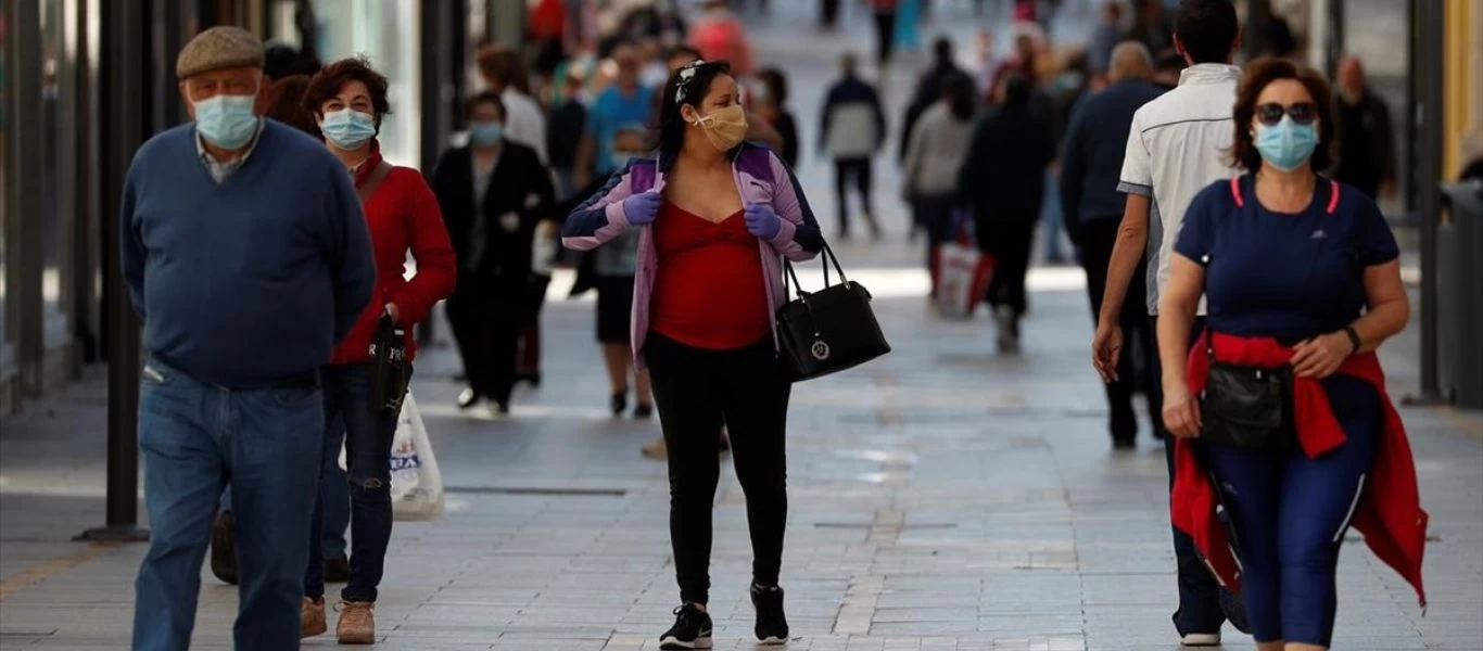 Ισπανία: Τέλος η μάσκες στους εξωτερικούς χώρους